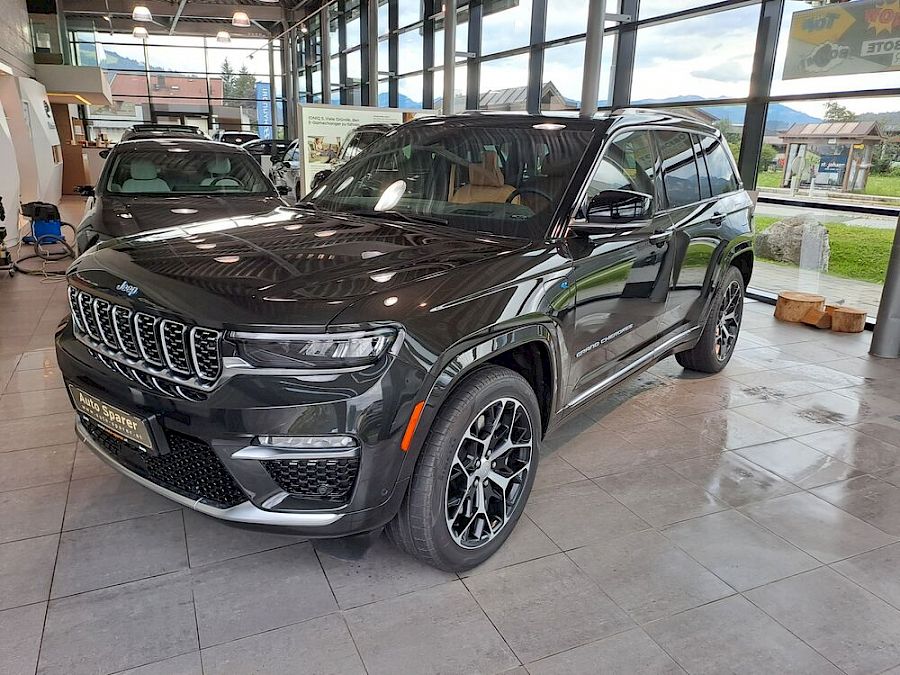 Jeep Grand Cherokee Summit Reserve Plug-In-Hybrid 4Xe