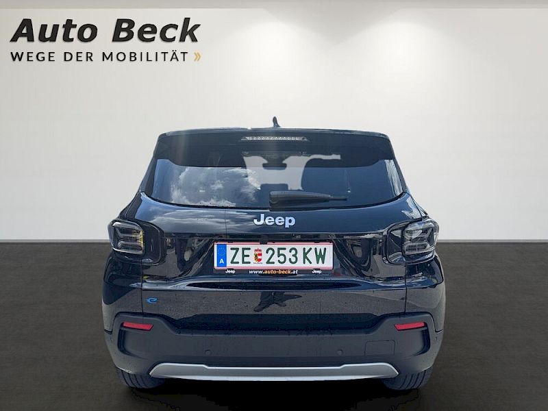 Jeep Avenger e Summit