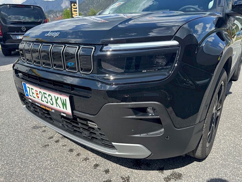 Jeep Avenger e Summit