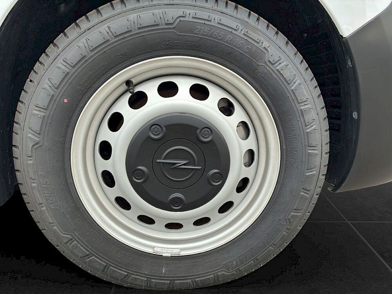 Opel Vivaro Edition M (L2)