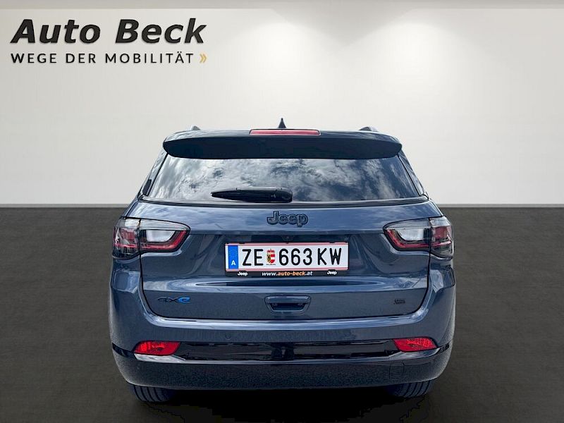 Jeep Compass 1,3 Summit Plug-In Hybrid 4xe