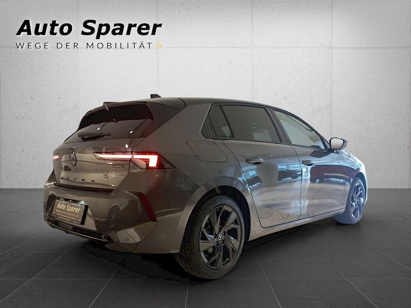 Opel Astra GS