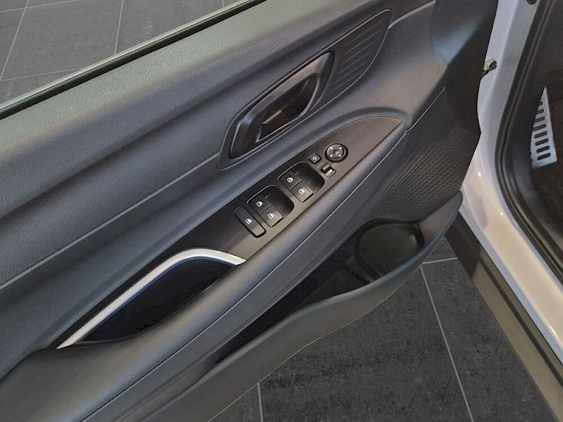 Hyundai Bayon GO! Plus 1,0 T-GDi DCT - y5bu3-PP4-OO5