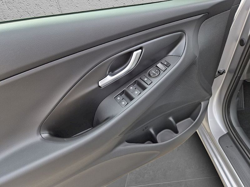 Hyundai i30 Kombi Go! Plus 1,0 T-GDi DCT