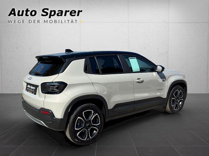 Jeep Avenger Summit