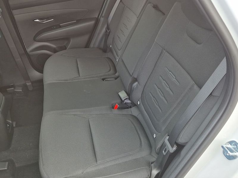 Hyundai Tucson TUCSON NX4 Jubilé 1,6 T-GDi HEV 4WD AT - t6hj2