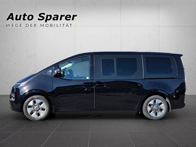Hyundai Staria STARIA Trend Line 2,2 CRDi 4WD AT